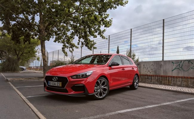Hyundai i30 N-Line - Não é super herói, mas tem capa