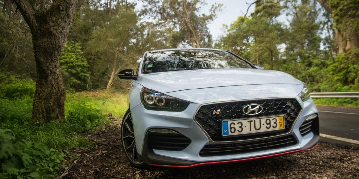 Crónica - São quatro cafés, por favor