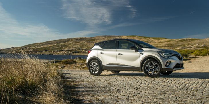 Novo Renault Captur: preparem-se, vão começar a ver muitos na estrada!