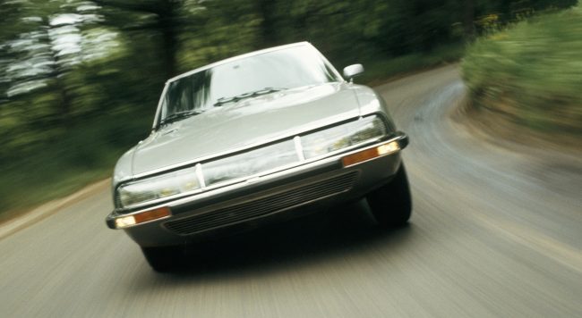 SM-2 E não é que o Citroën SM, aos 50 anos, ganhou uns pais adoptivos?!