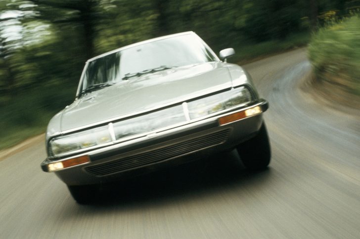 E não é que o Citroën SM, aos 50 anos, ganhou uns pais adoptivos?!