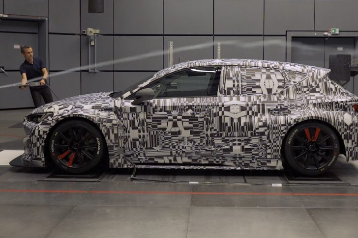 Cupra afina Leon Competición em túnel de vento