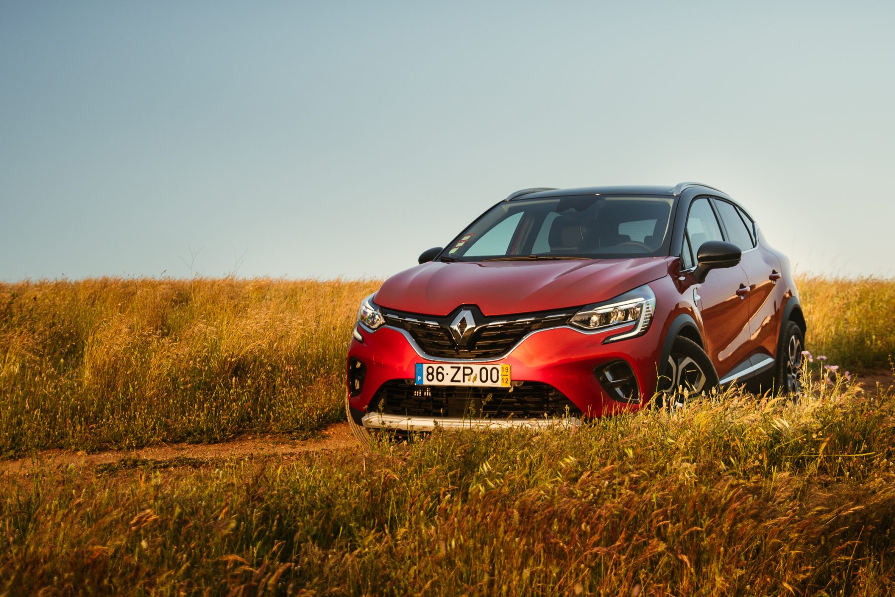 O segundo Renault Captur tem mesmo tudo para continuar a ser o primeiro