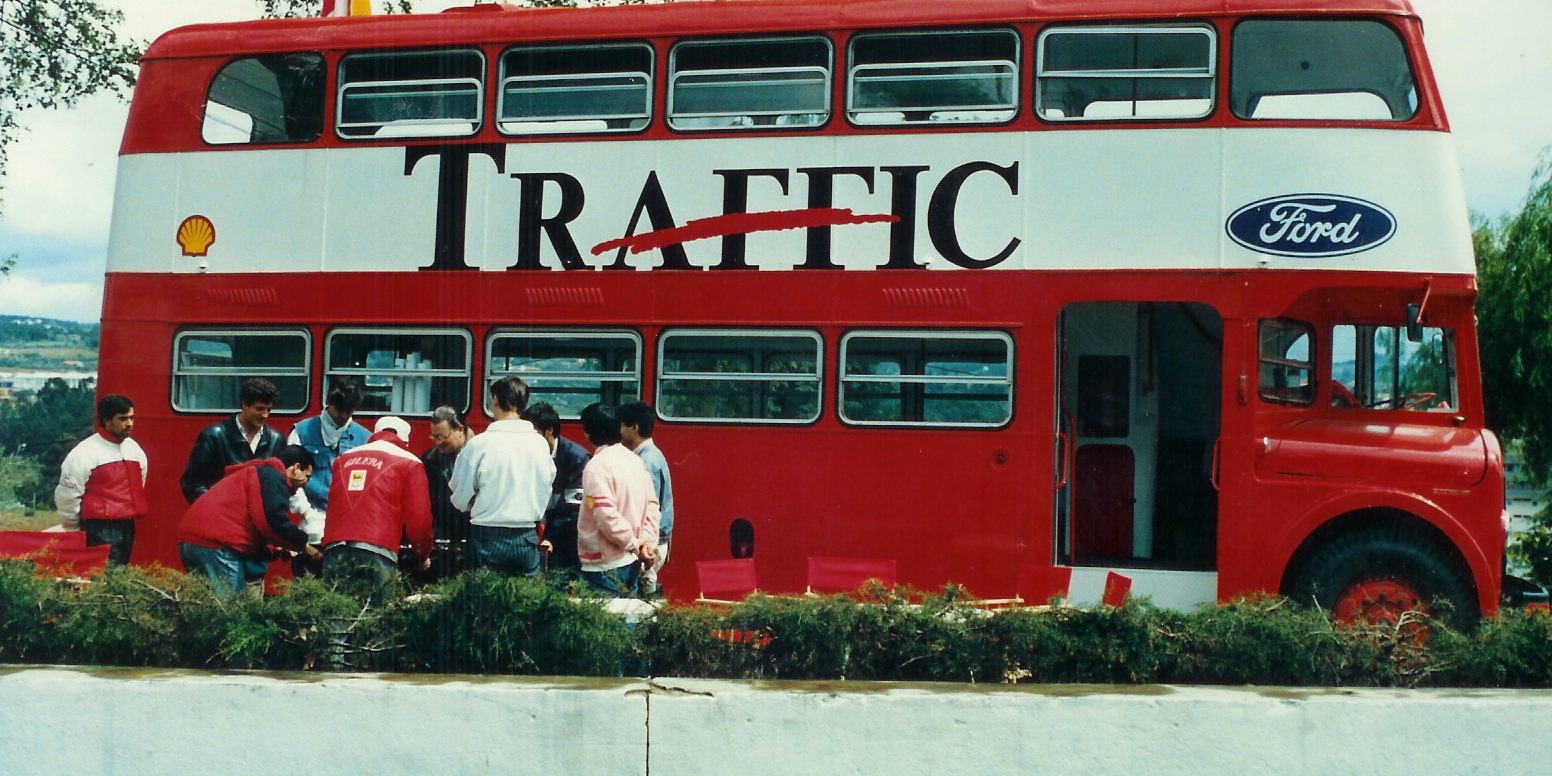 TrafficBus_01 “Autocarro da TRAFFIC”: O pioneiro das motorhomes lusas