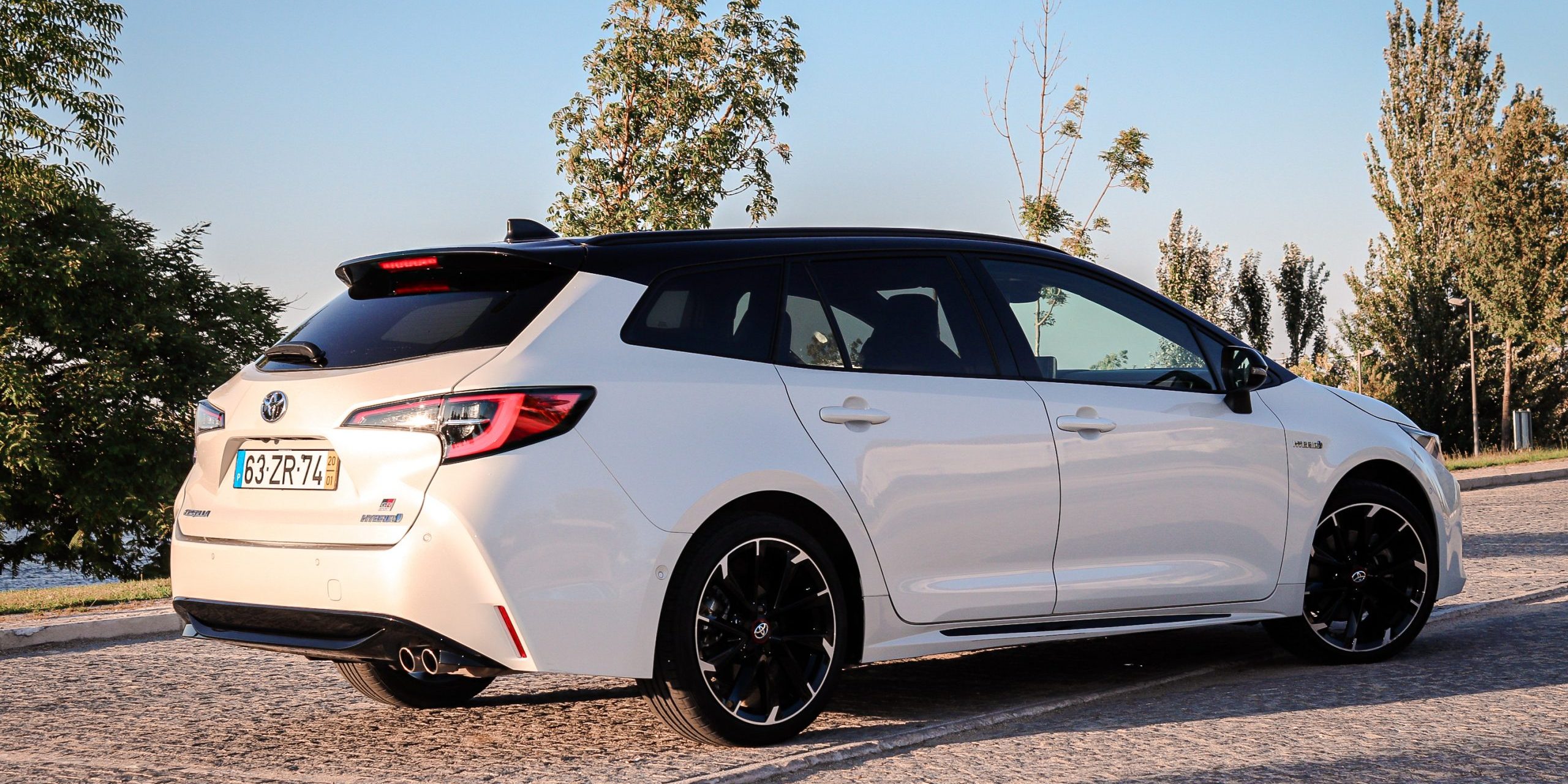 Toyota Corolla TS GR Sport, uma carrinha familiar de ar desportivo