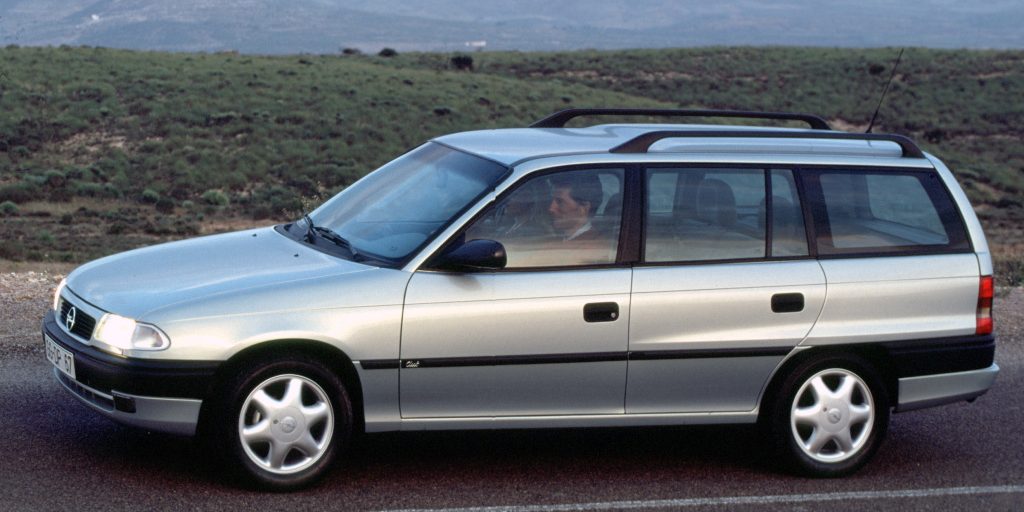 opel_astra_club_caravan_8