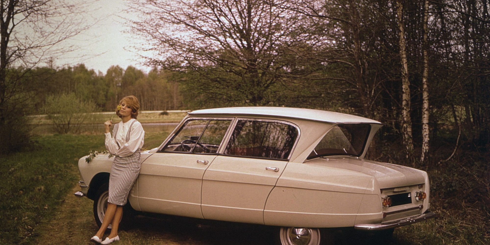 CITROEN_AMI6_1961_GEORGES_GUYOT_A