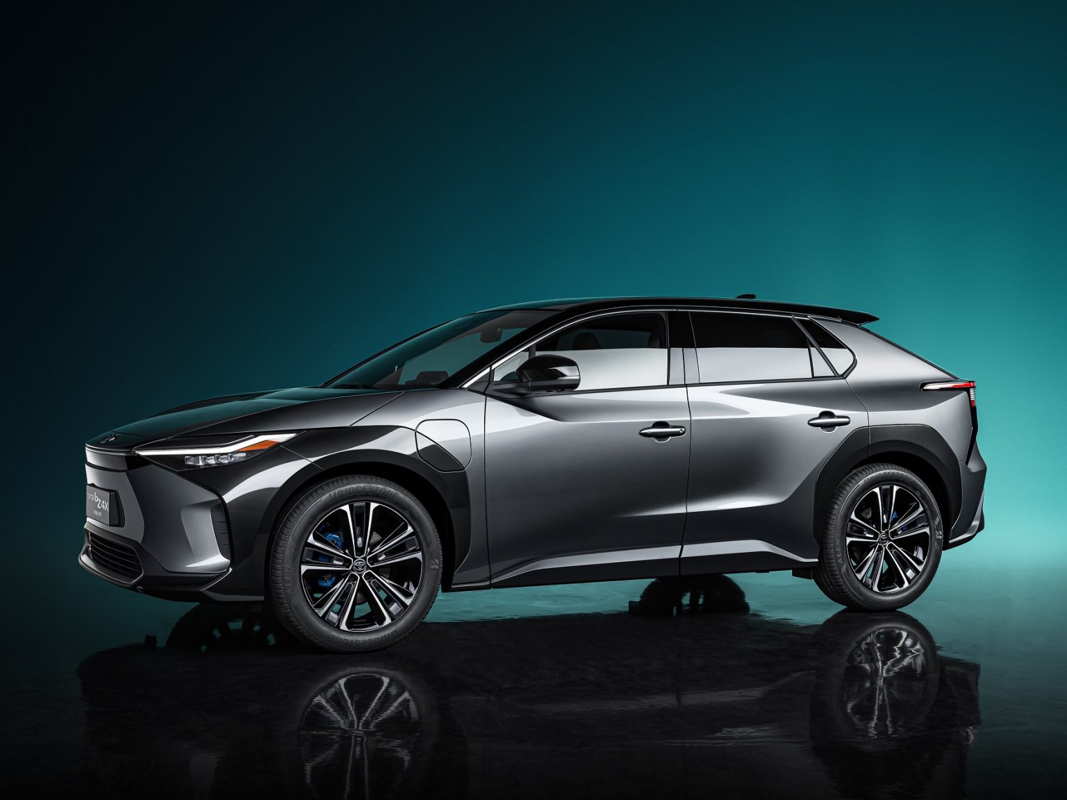Toyota bZ4X Concept antecipa nova família de 100% elétricos