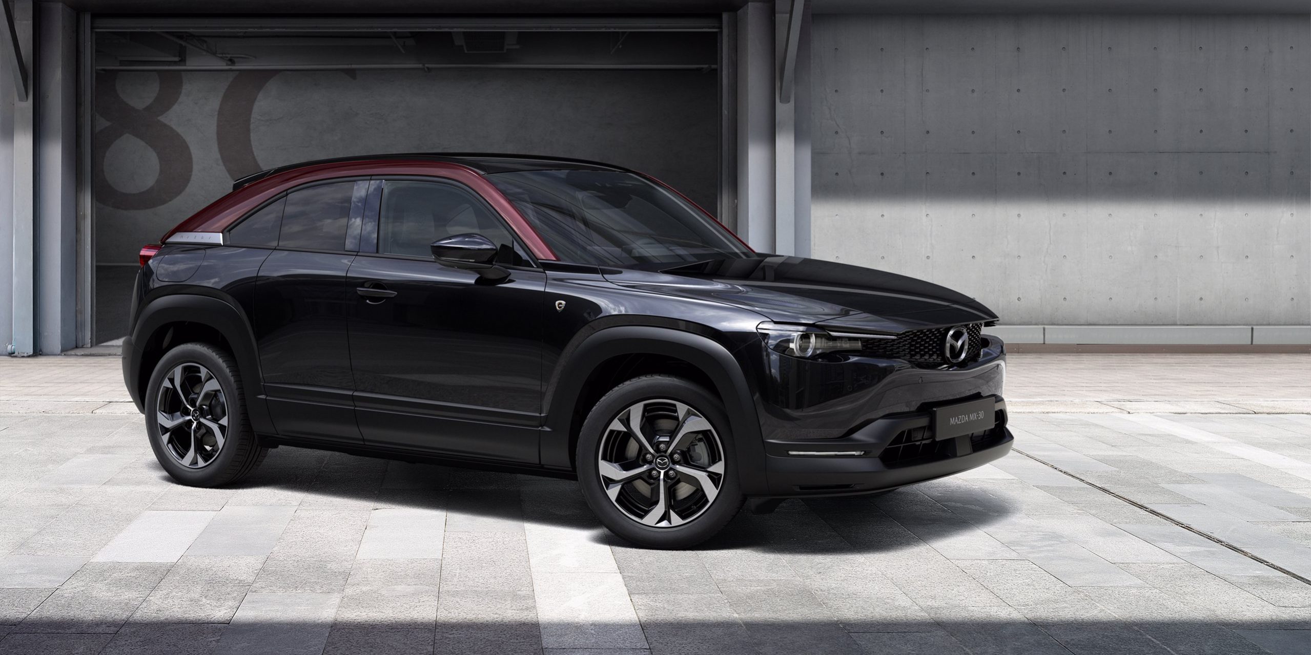 2022_mazda_mx-30_r-ev_edition_r_still_1-1