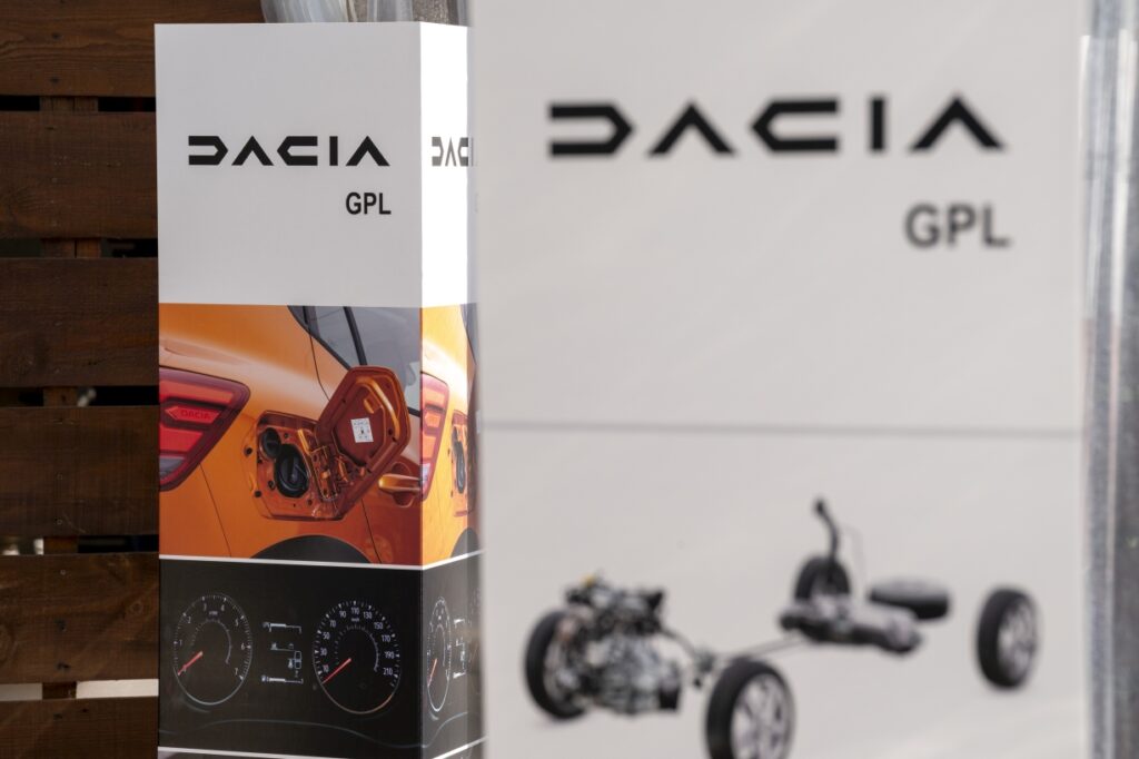 Dacia Talks GPL