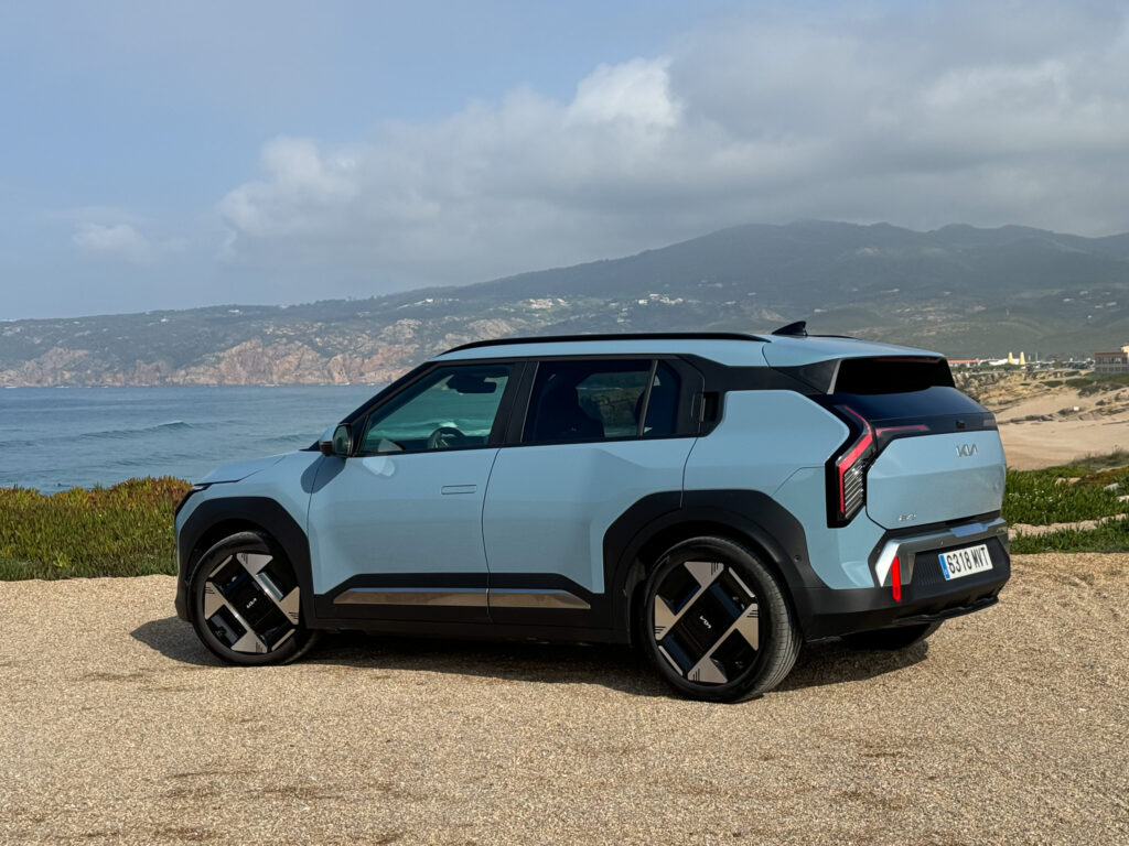 KIA EV3