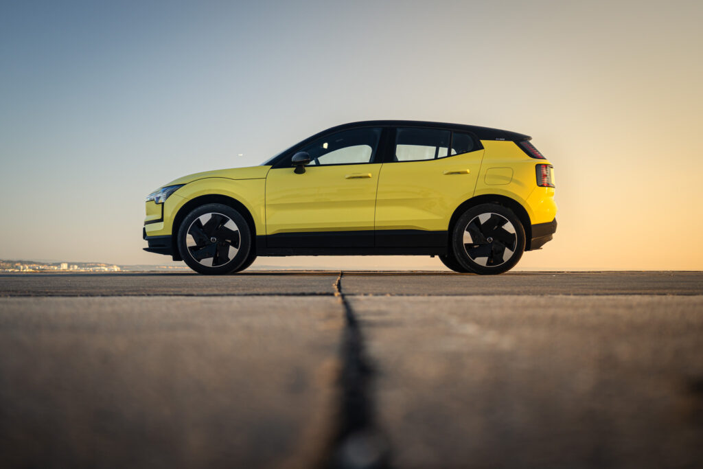 Volvo EX30