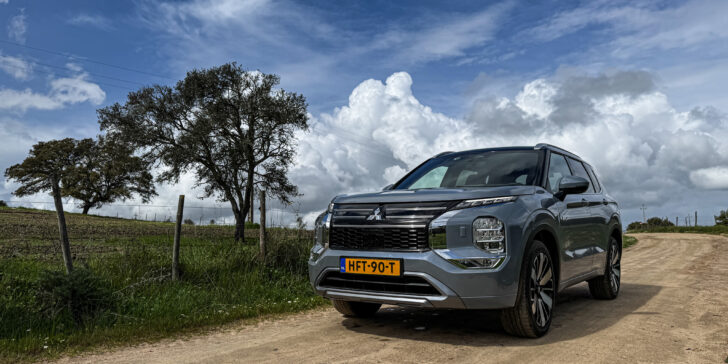 Mitsubishi Outlander PHEV