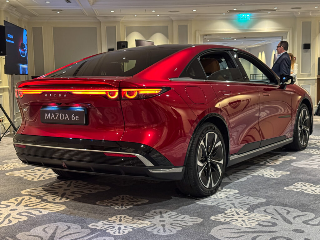 Mazda 6e