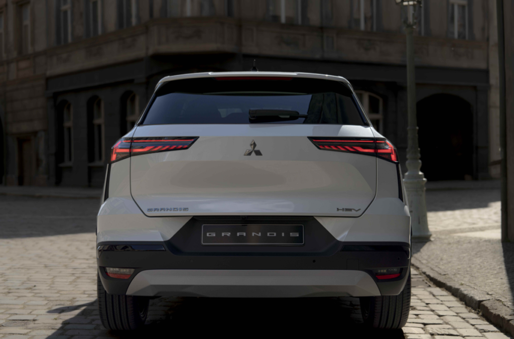 Mitsubishi Grandis