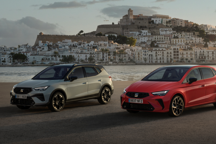 SEAT atualiza Ibiza e Arona